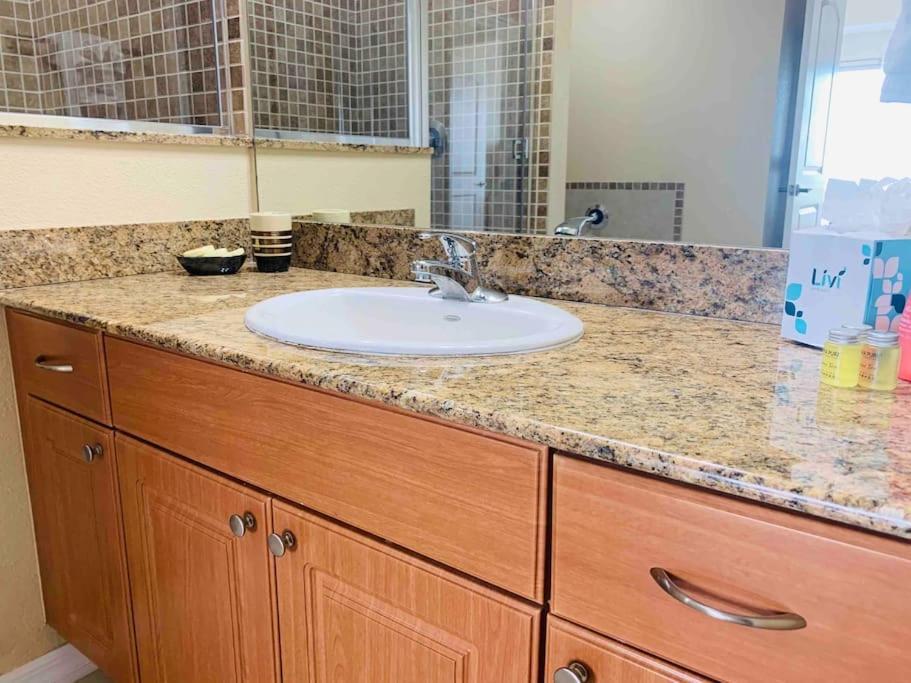Walking Distance From Universal One Bedroom Resort Orlando Eksteriør bilde